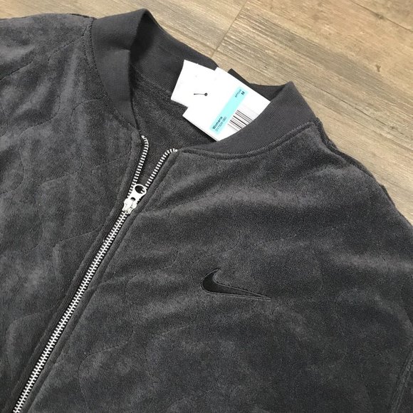 Nike Sportswear Cropped Women's Terry Quilted Jacket Gray Medium DV7826-060 $145 - Picture 6 of 9